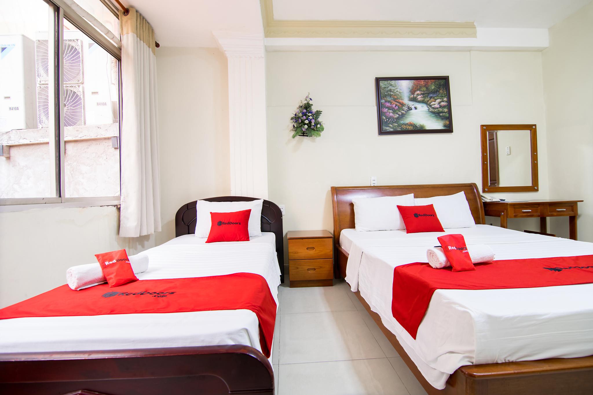 Reddoorz Plus @ Pham Ngu Lao 2 TP. Hồ Chí Minh Ngoại thất bức ảnh