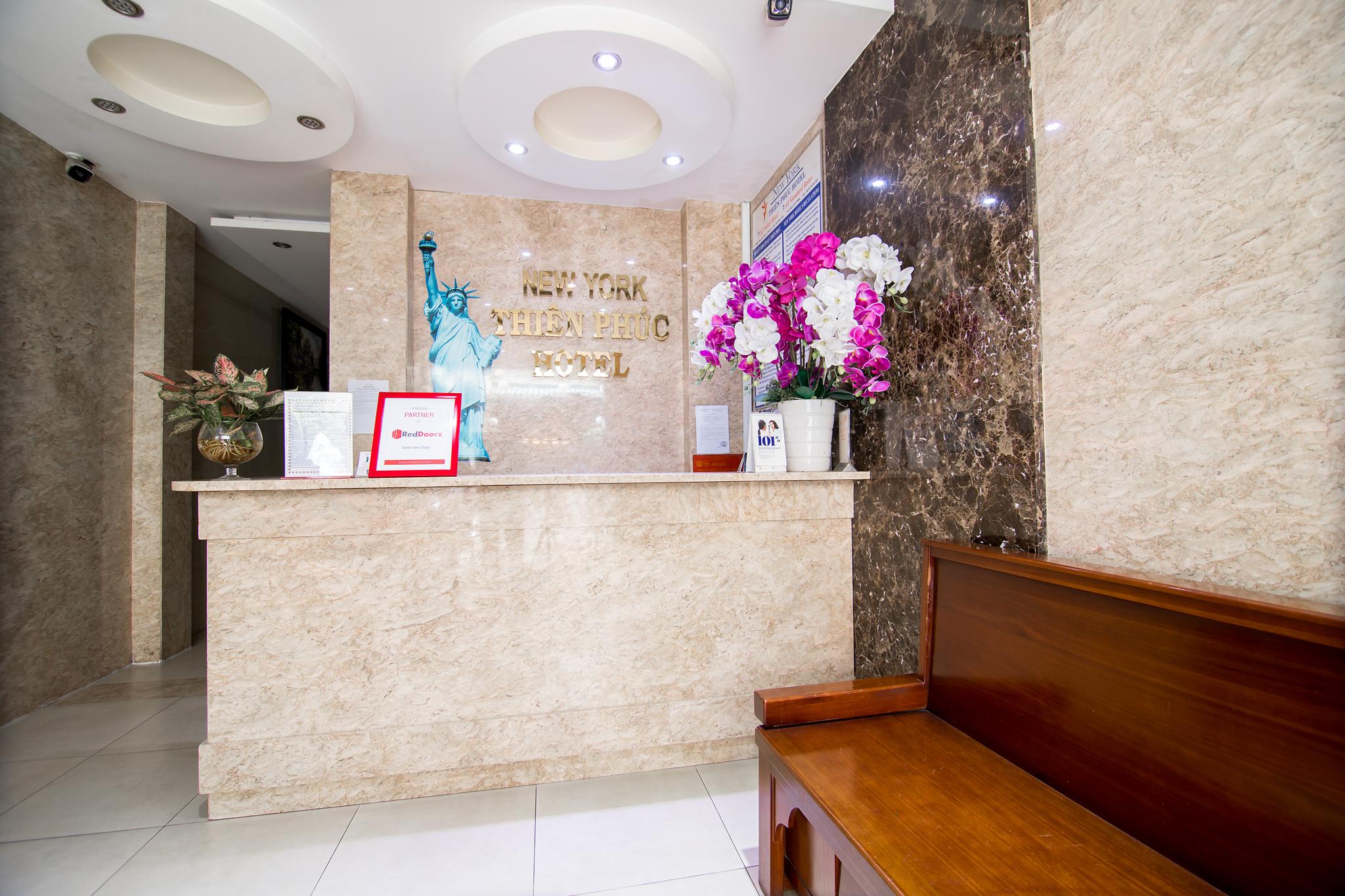 Reddoorz Plus @ Pham Ngu Lao 2 TP. Hồ Chí Minh Ngoại thất bức ảnh